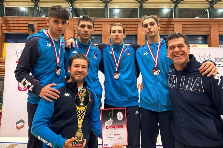 Scherma - Italia seconda nella prova a squadre di fioretto maschile a Lezno
